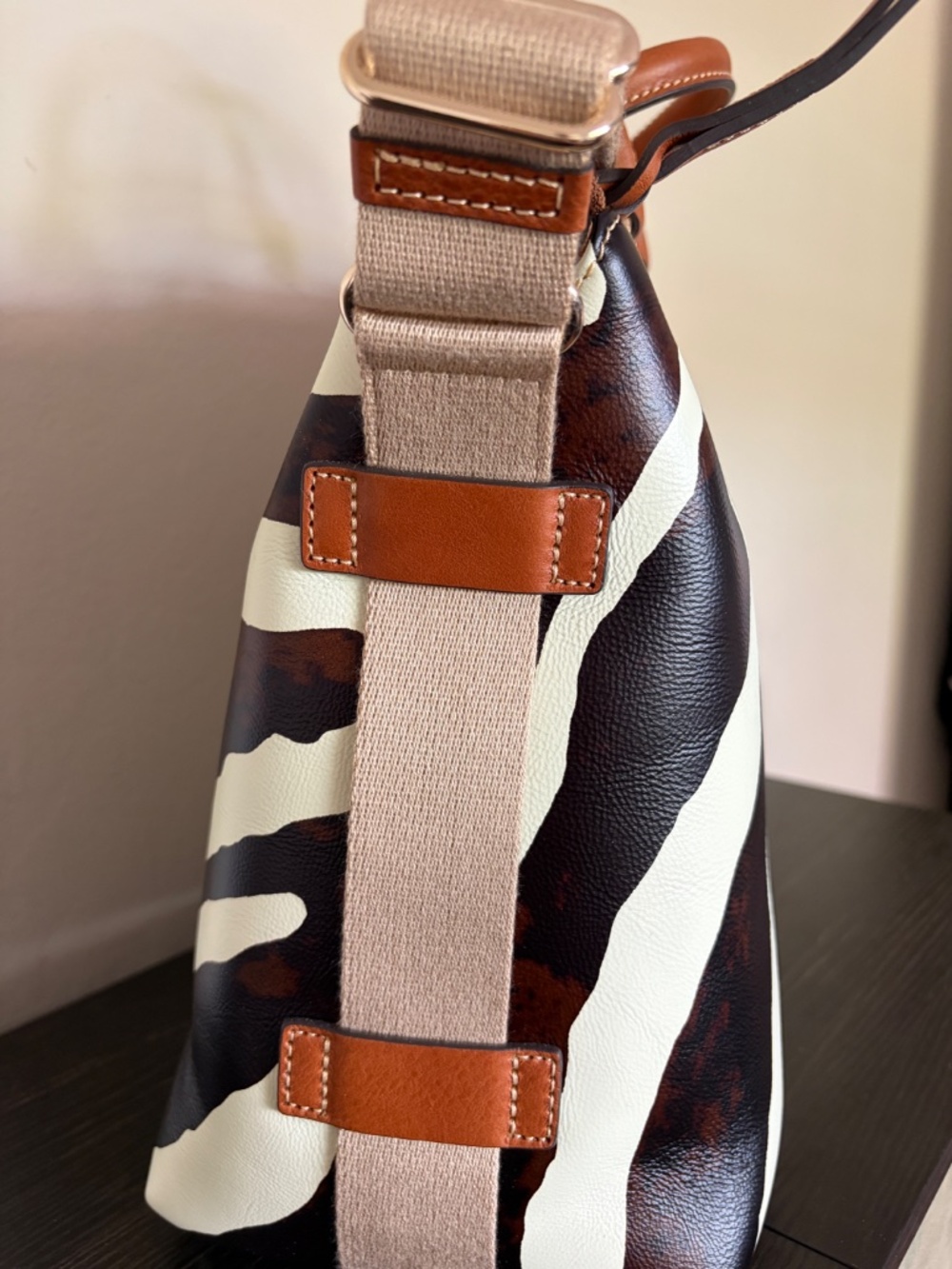 RARE NWT Dooney & Bourke 2009 Archive "Zebra" Juliette Bag – Collector’s Dream! - Picture 2 of 7